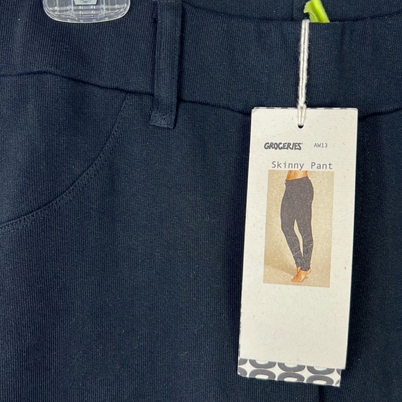 GROCERIES WOMEN’S NWT BLACK LEGGING PANT FAUX POCKETS SZ S - Picture 4 of 6